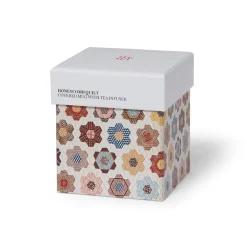 Honeycomb Quilt Covered Mug With Tea Infuser